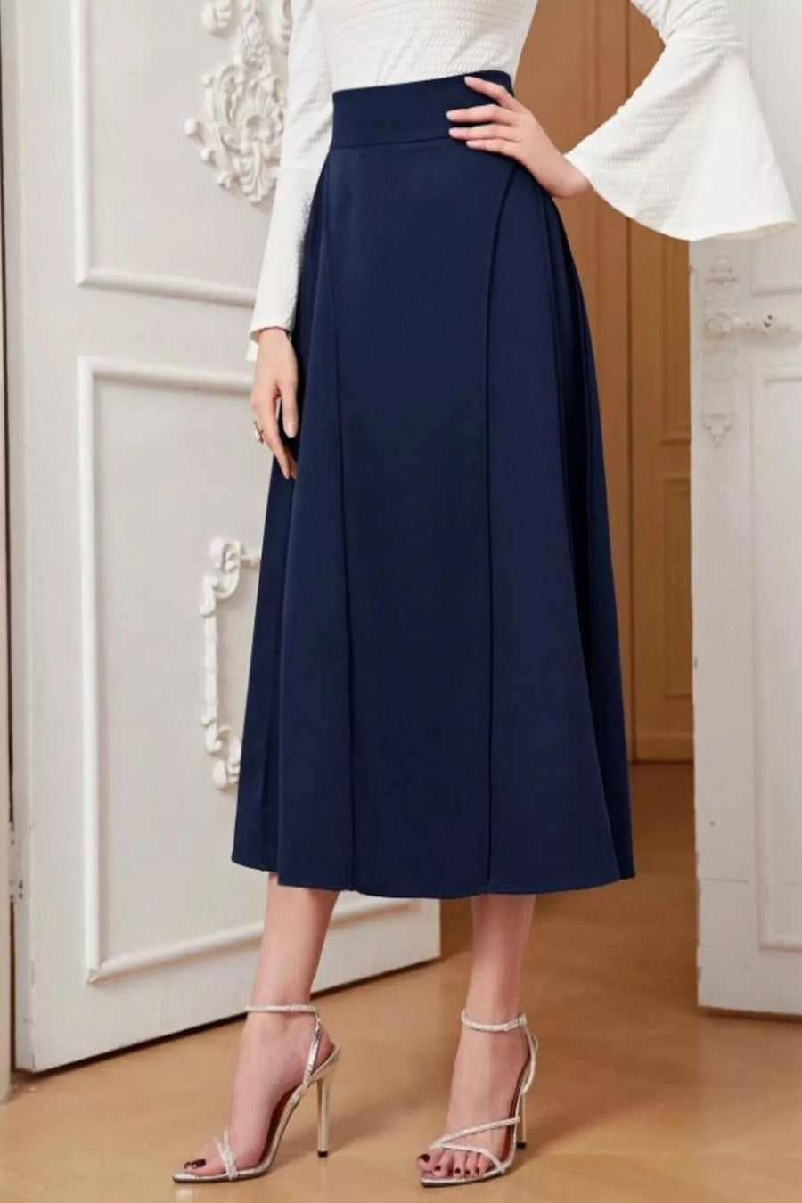 The Holland Park Seamless A-Line Skirt